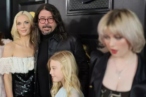 戴夫·格罗尔(Dave Grohl)与忠诚的妻子的第一次激烈相遇,她“锚定”了他的整个职业生涯