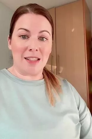 “我被勒索蒙住眼睛进行性行为好几年,然后我发现是我爸爸干的。”